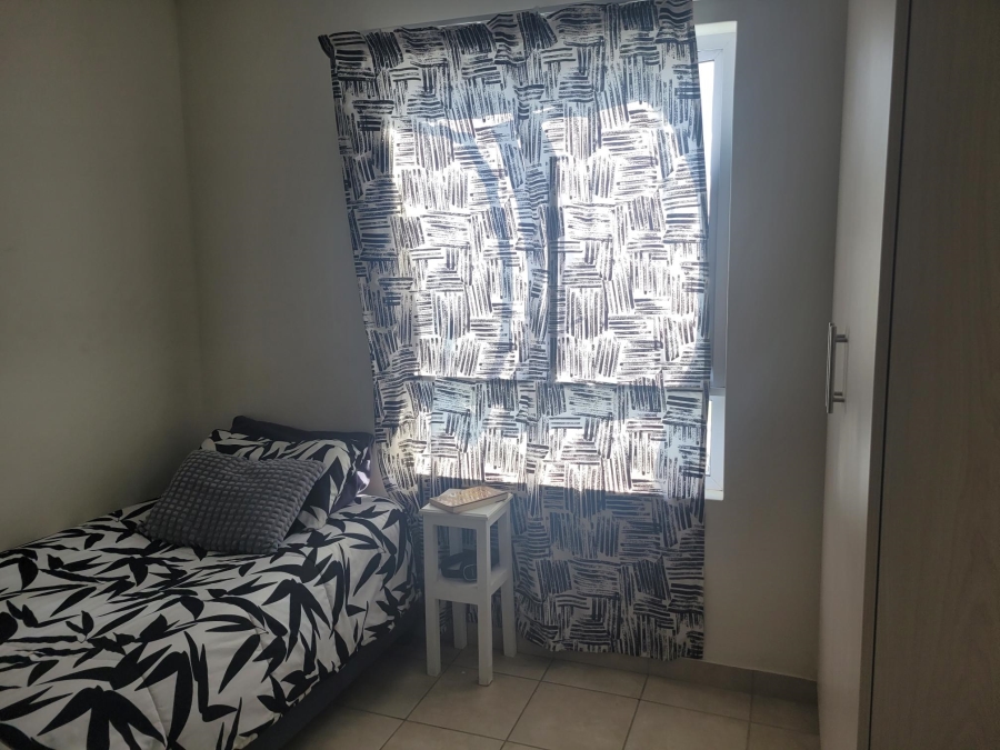 2 Bedroom Property for Sale in Stellendale Western Cape